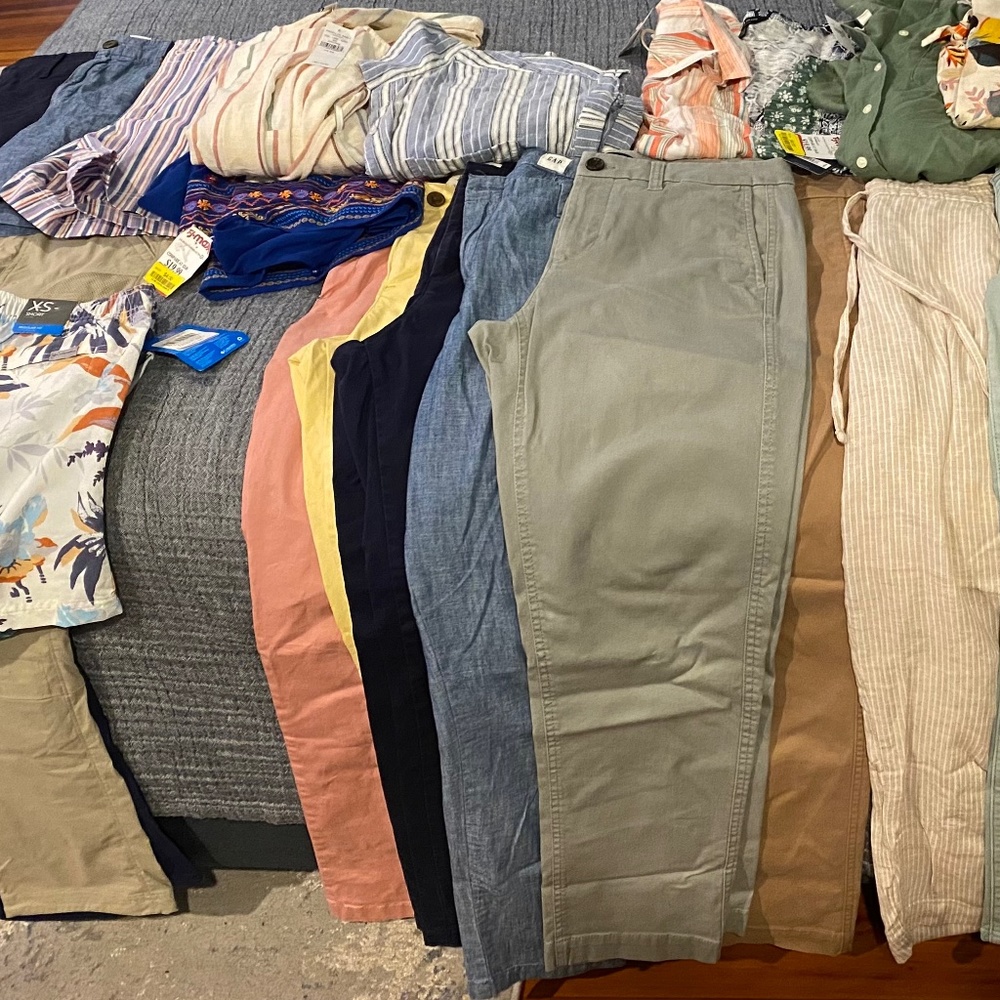 Like New Lot size 2 and XS. J Crew, Gap, Columbia